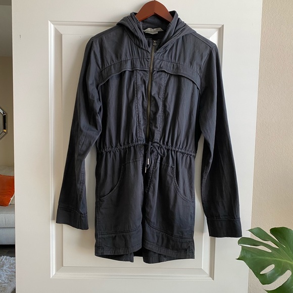 Athleta Jackets & Blazers - Athleta Outdoor Coat - Size Medium